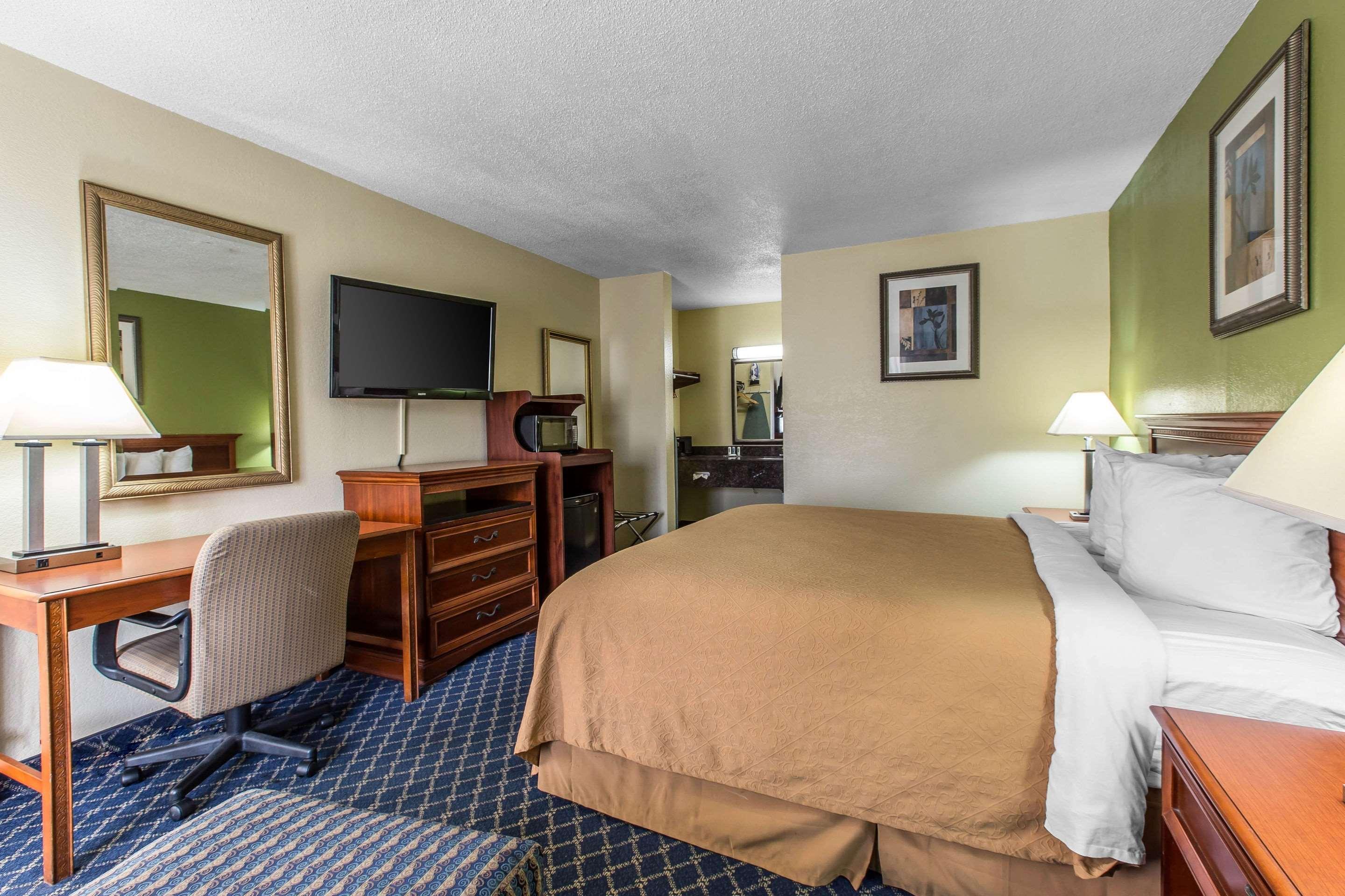 Quality Inn Midtown Savannah Exterior foto