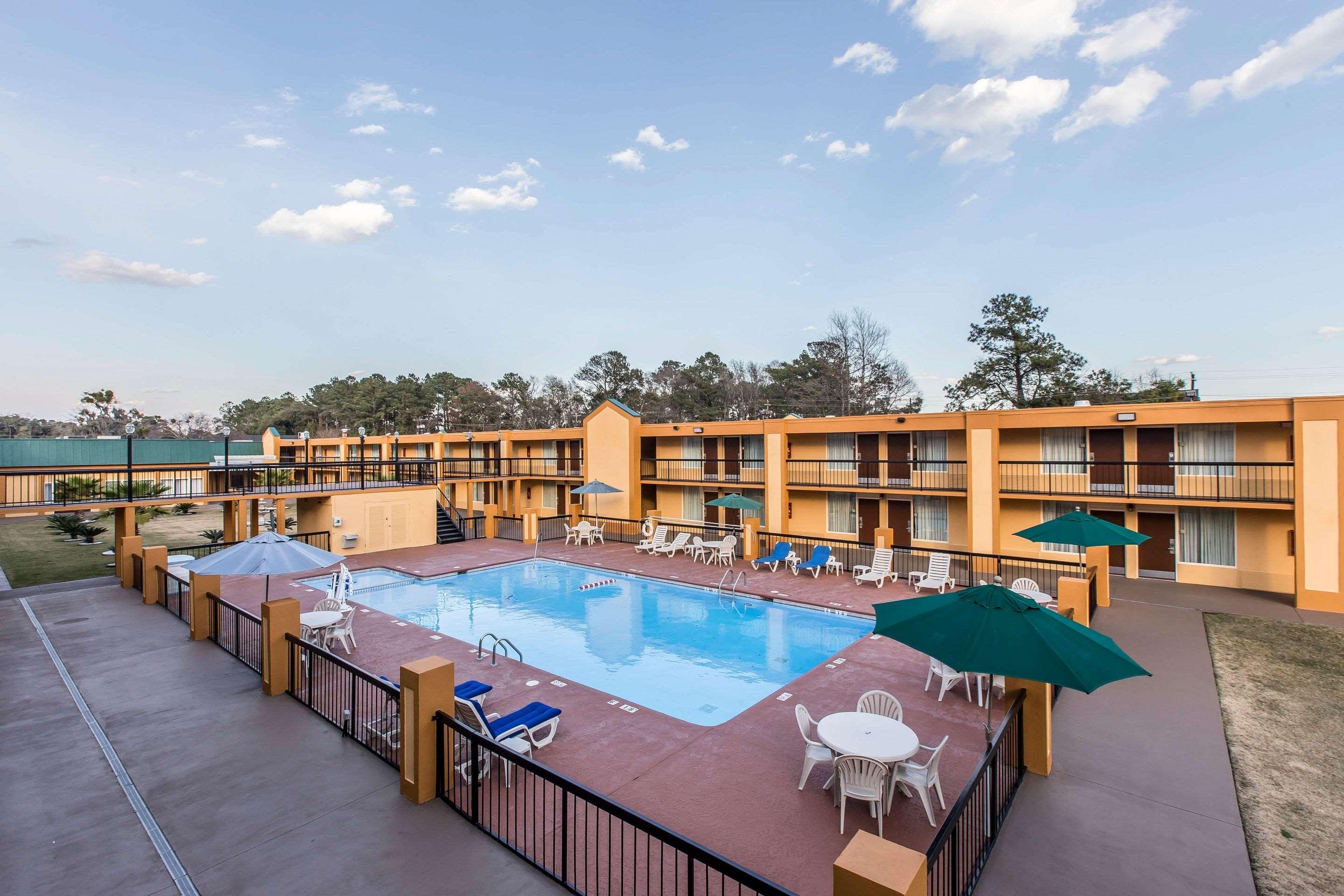 Quality Inn Midtown Savannah Exterior foto
