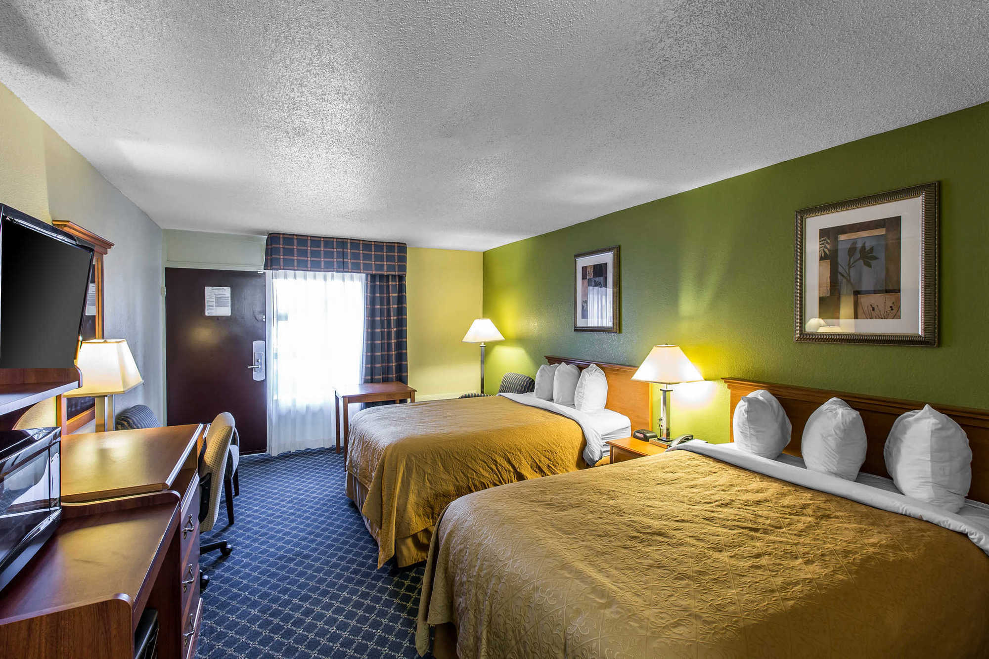 Quality Inn Midtown Savannah Habitación foto